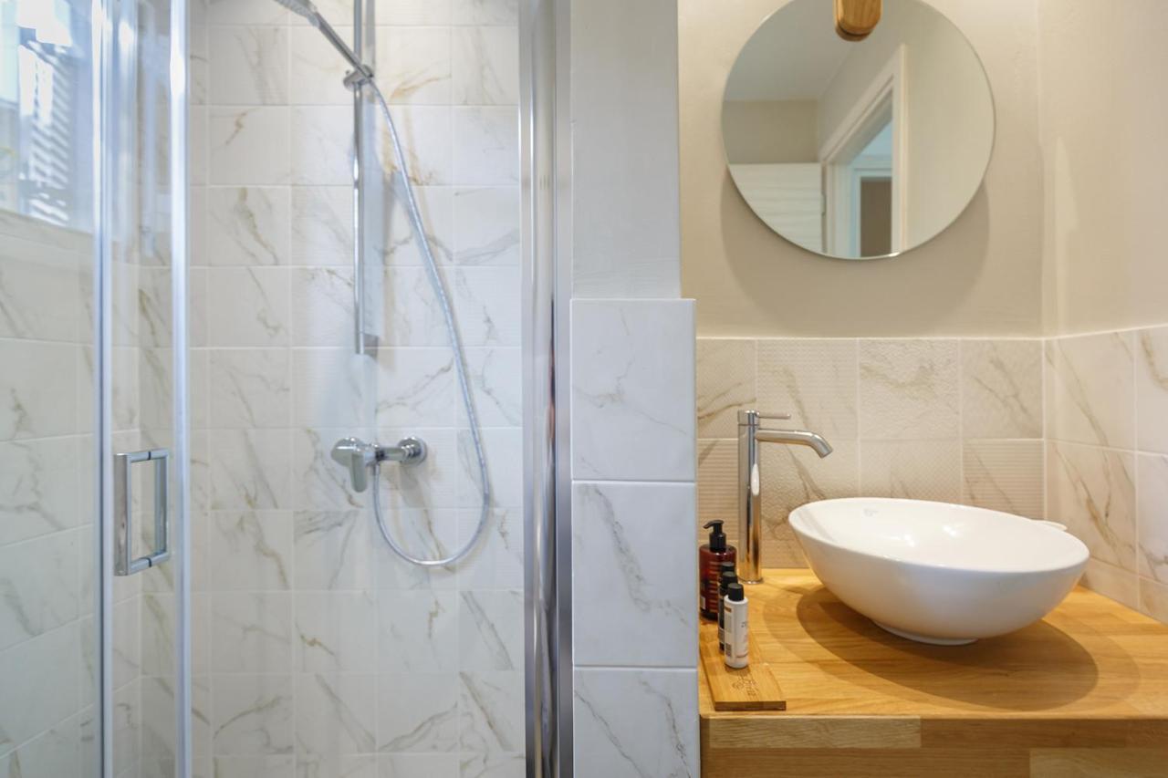 Casa Malu Boutique Apartments - No 1 กูเวีย ภายนอก รูปภาพ